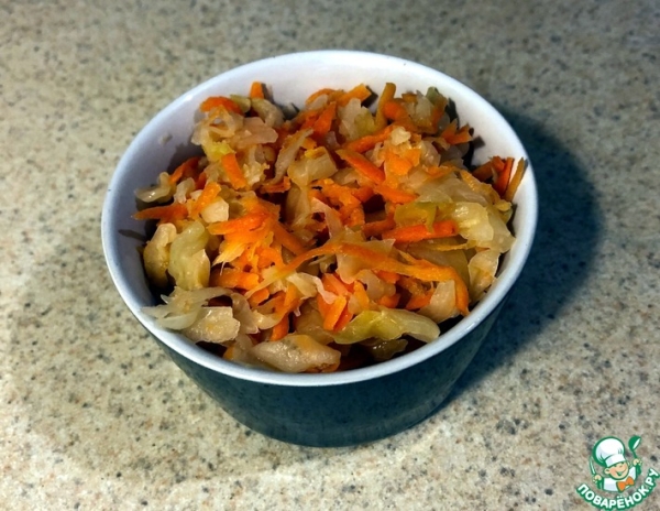 Квашеная капуста с морковью и кольраби Квашеная капуста с морковью и кольраби