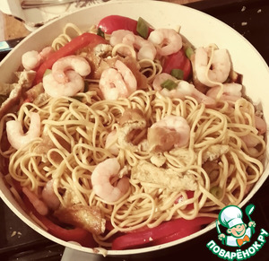 Лапша по-сингапурски Лапша по-сингапурски