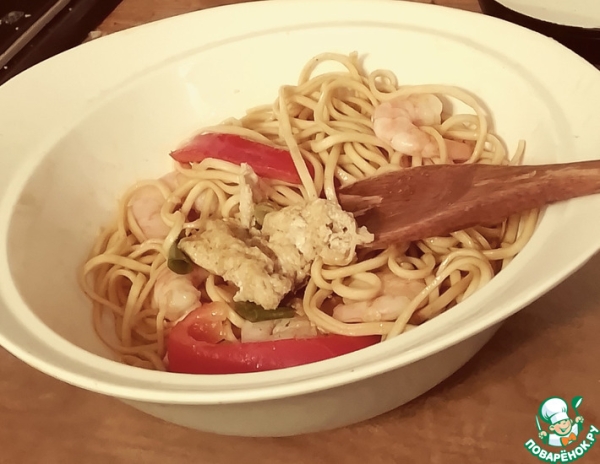 Лапша по-сингапурски