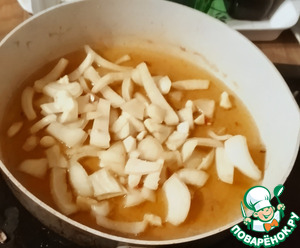 Лапша с осьминогом