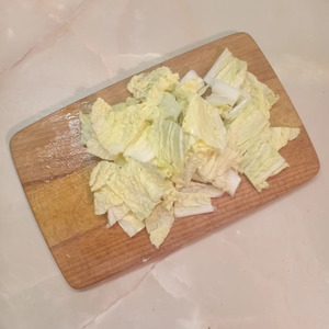 Легкий салат с огурцами и оливками Легкий салат с огурцами и оливками