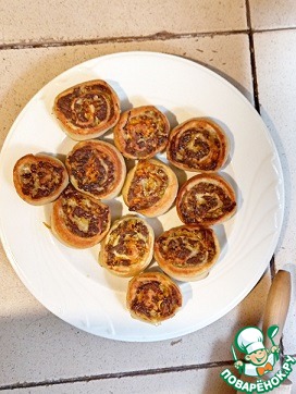 Ленивые пельмени в томатно-сметанном соусе Ленивые пельмени в томатно-сметанном соусе