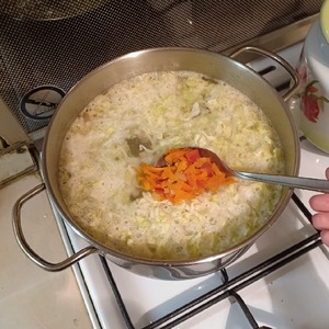 Летние щи из молодой капусты Летние щи из молодой капусты