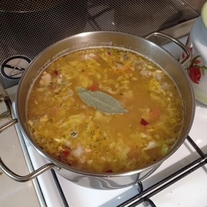 Летние щи из молодой капусты Летние щи из молодой капусты