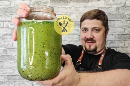 Лимонад из киви с лимоном и мятой