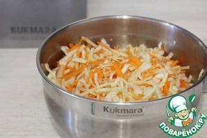Лимонно-яблочный капустный салат