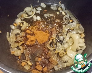 Ливанская мусака с чесночным соусом Ливанская мусака с чесночным соусом