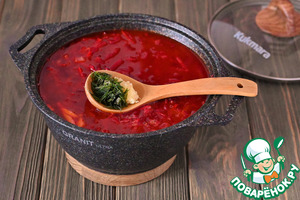 Лёгкий свекольник с кабачками