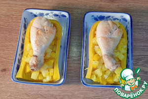 Лодочки из тыквы с овощами и птицей Лодочки из тыквы с овощами и птицей