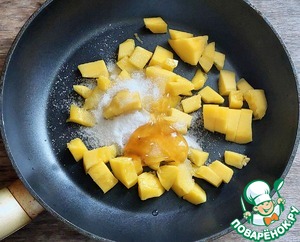 Манговый соус с купатами Манговый соус с купатами