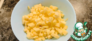 Манная каша с яблоком