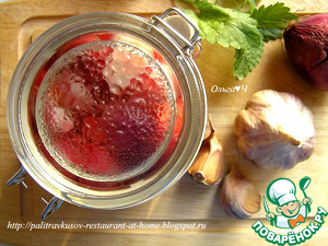 Маринованные овощи с мелиссой