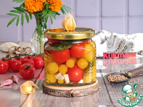 Маринованный физалис с томатами черри