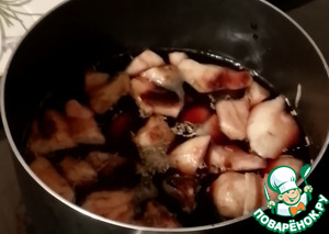 Медовая утка в соусе из груш