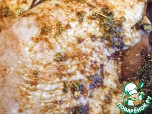 Медово-чесночные куриные бедра