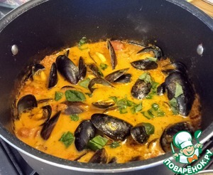 Мидии в остром кокосовом соусе Мидии в остром кокосовом соусе