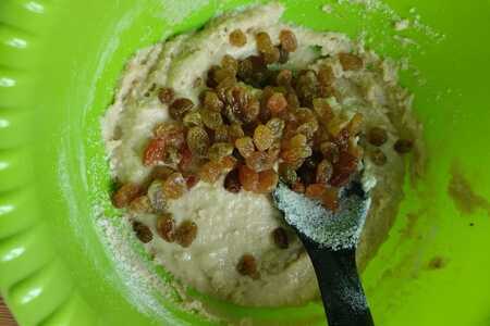 Миндальный кулич с изюмом Миндальный кулич с изюмом
