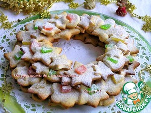 Миндальный рождественский венок