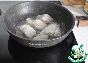 Минтай с овощами