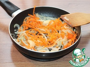 Минтай с зажаркой под соусом