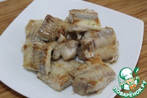 Минтай с зеленым горошком и беконом Минтай с зеленым горошком и беконом