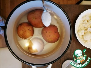 Минтай в азиатском стиле с овощным пюре