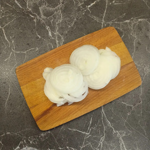 Мясо с помидорами и грибами Мясо с помидорами и грибами