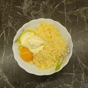 Мясо с помидорами и грибами Мясо с помидорами и грибами