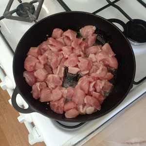 Мясо, тушеное со сметаной Мясо, тушеное со сметаной