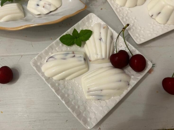 Мятное бланманже с черешней#пушкинкулинар