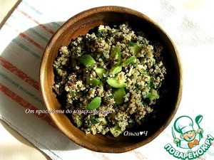 Мятный салат из киноа с зеленью