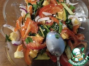 "Мяучка" Лёгкий салат с помидорами и огурцами "Мяучка" Лёгкий салат с помидорами и огурцами