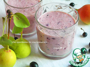 Молочный коктейль "Смородина и груша" Молочный коктейль "Смородина и груша"