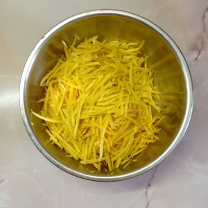 Морковный салат с перцем чили Морковный салат с перцем чили