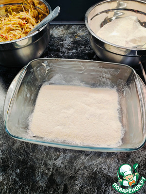 Насыпной пирог с грушами и яблоками