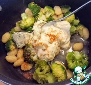 Ньокки с брокколи и голубым сыром Ньокки с брокколи и голубым сыром