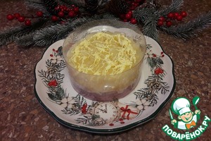 Новогодний салат с ананасами и индейкой Новогодний салат с ананасами и индейкой