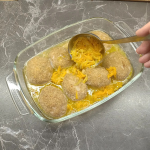 Очень простые котлеты в духовке Очень простые котлеты в духовке