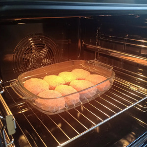 Очень простые котлеты в духовке Очень простые котлеты в духовке