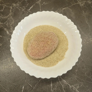 Очень простые котлеты в духовке Очень простые котлеты в духовке