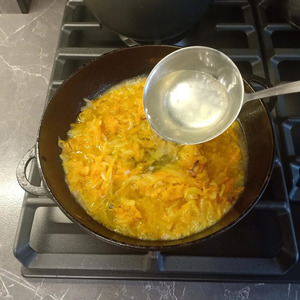 Очень простые котлеты в духовке Очень простые котлеты в духовке