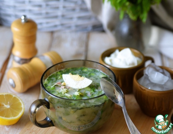 Окрошка с редькой и минеральной водой