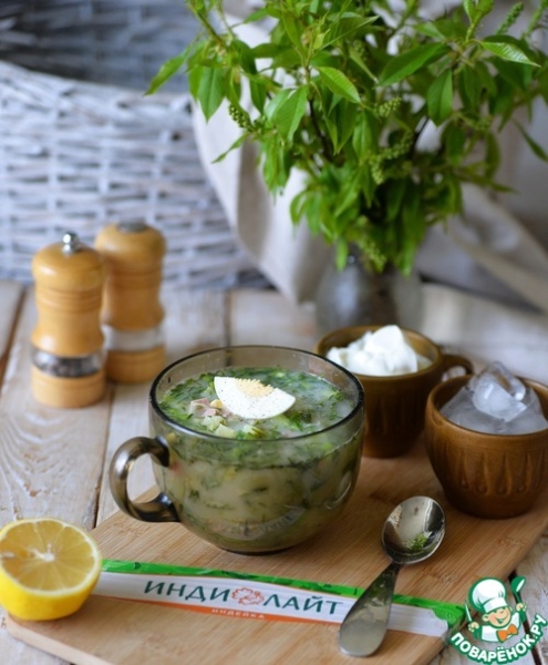 Окрошка с редькой и минеральной водой