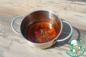 Оливковое масло со специями-классная заправка к салатам