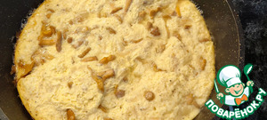 Омлет с лисичками и сыром