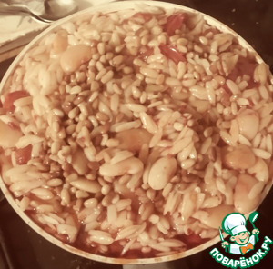 Орзо с харисой, бобами, кедровыми орешками