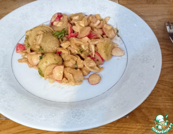 Острый картофельный салат с арахисовым иаслом