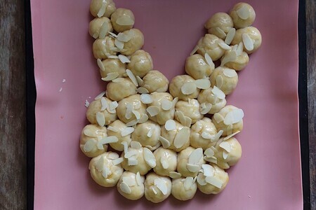 Отрывной пирог "пасхальный кролик" Отрывной пирог "пасхальный кролик"