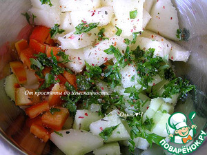 Овощной салат с дыней