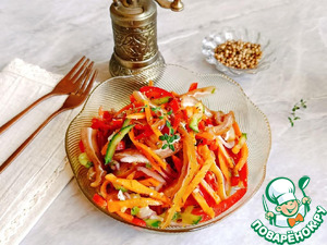 Овощной салат с копчеными свиными ушами